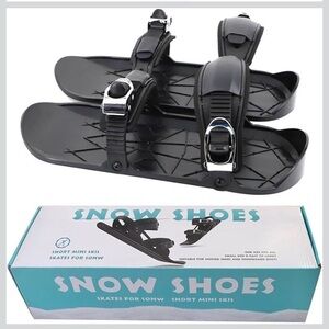 Men's Black Snow Boots with Adjustable Straps